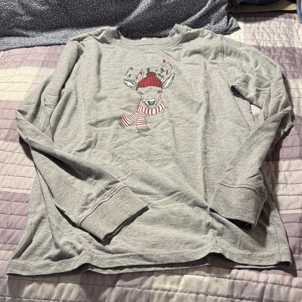 Gray Long Sleeve Shirt with Reindeer Design